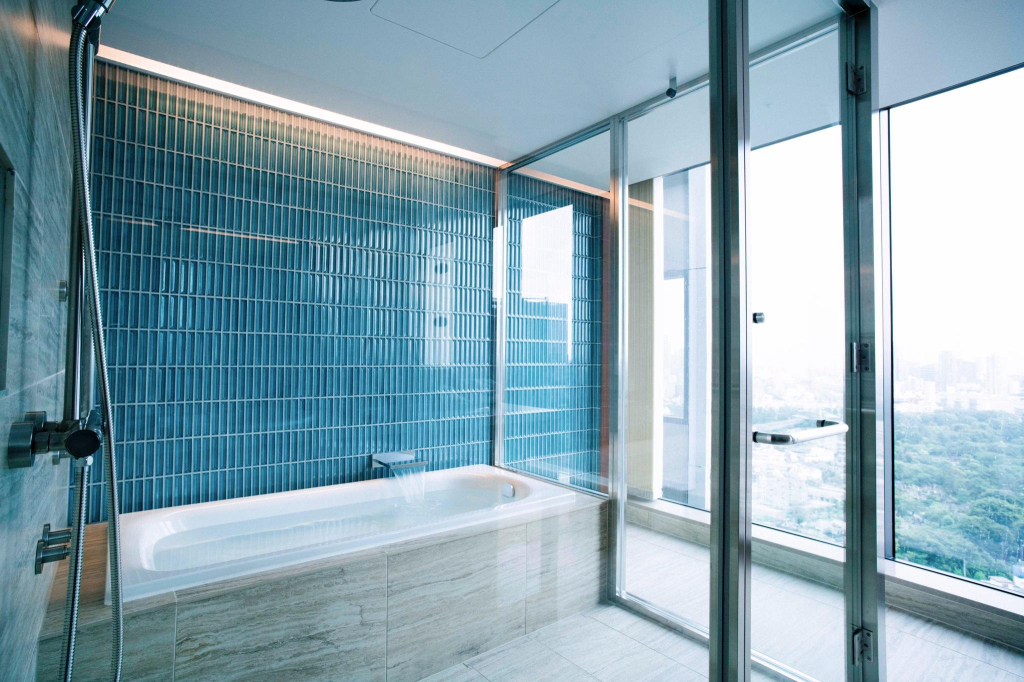THE AOYAMA GRAND HOTEL