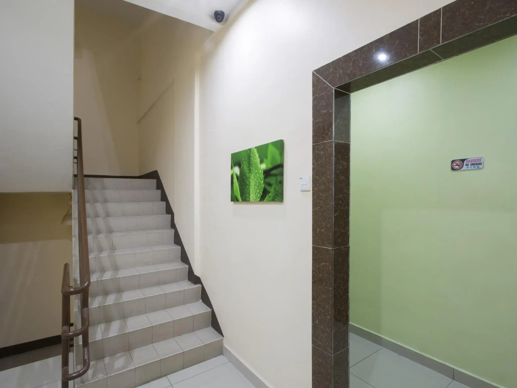 Hotel Zamburger Sri Petaling