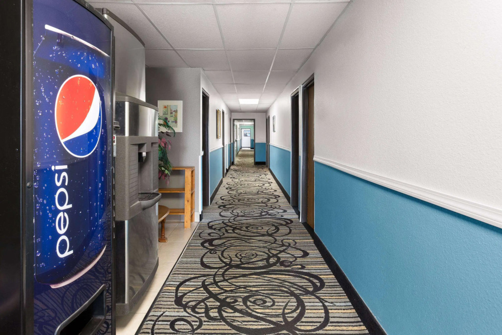 Days Inn by Wyndham Ogallala