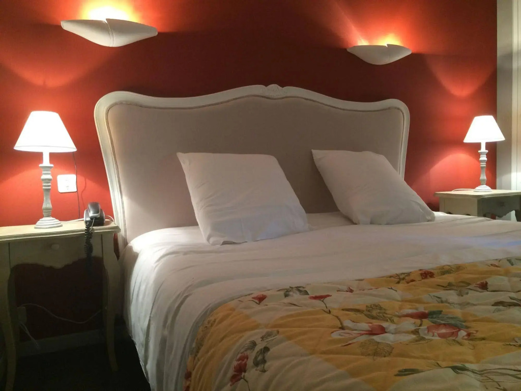 Hostellerie du Val dOr
