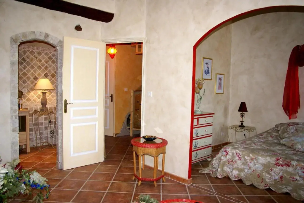 La Bastide d'Einesi