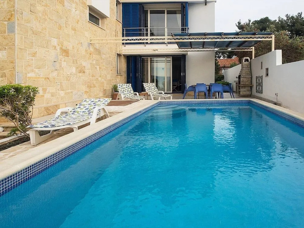 Villa Violet