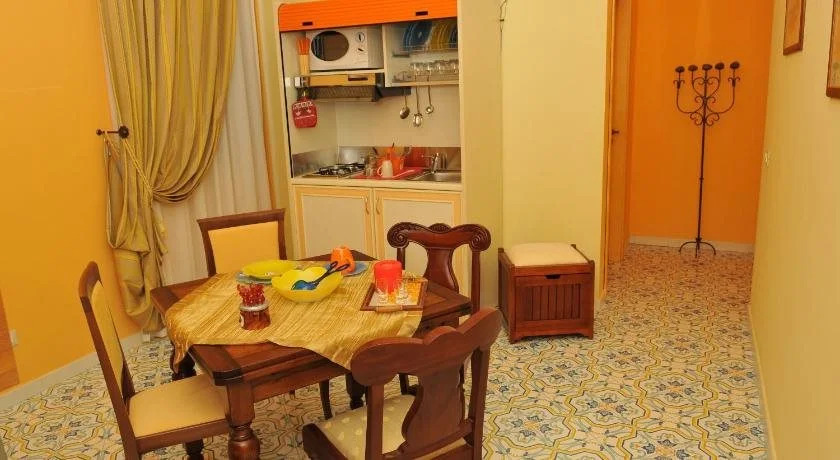 Albergo Roses