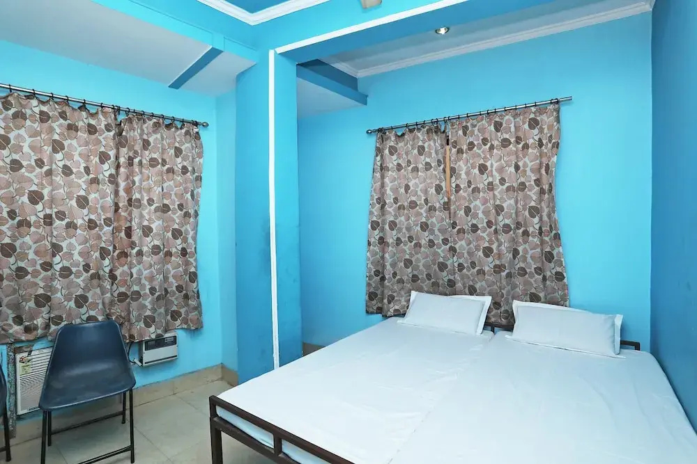 Spot On 40652 Hotel Sai Niwas