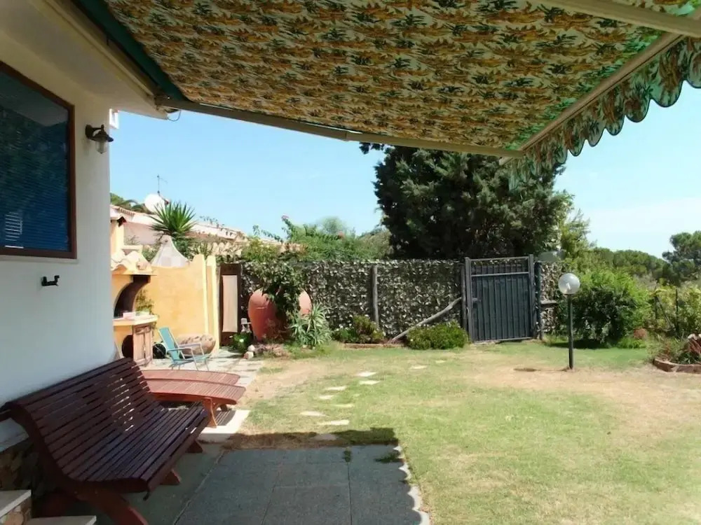 Battistina Holiday Home