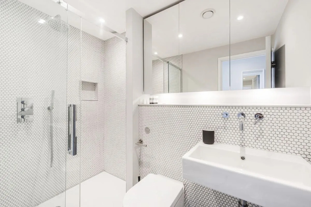 BE: Wardour Street Apartments, London