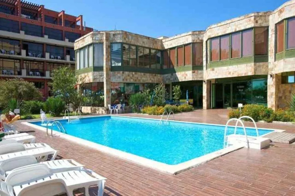 Amfibia Beach Complex
