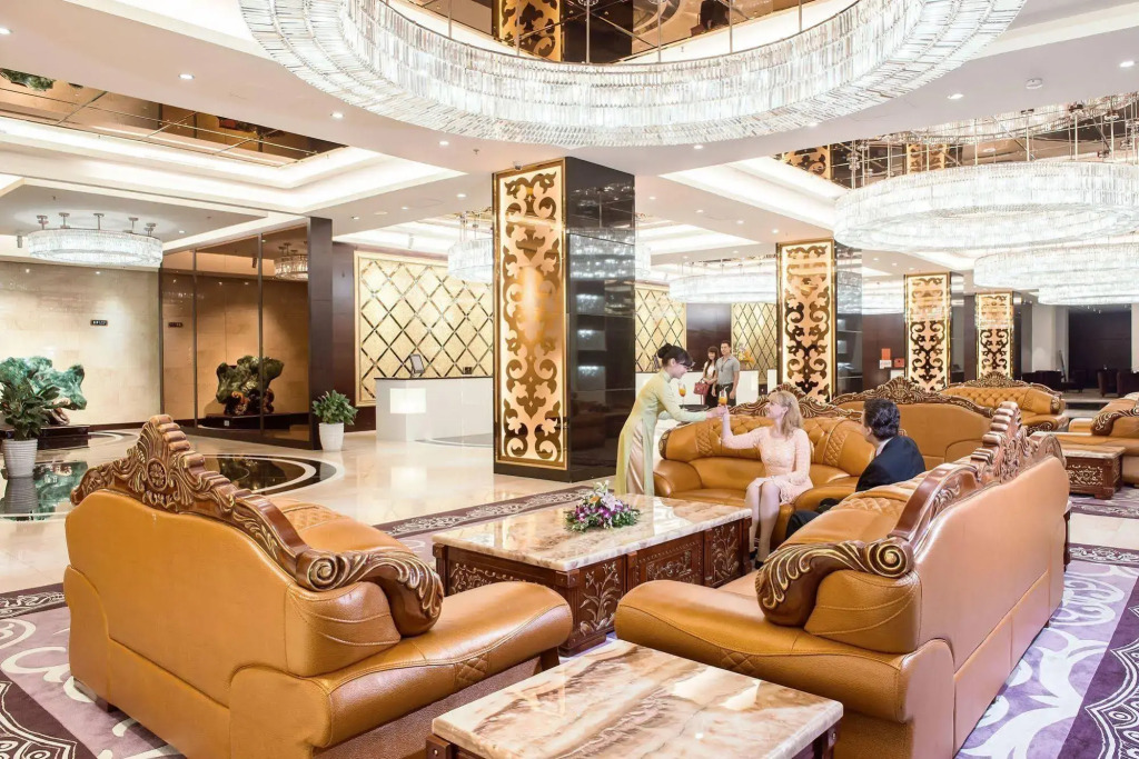 Royal Villas