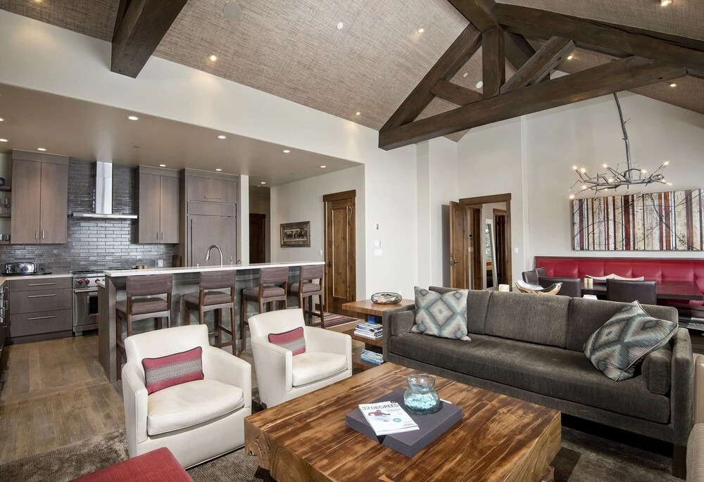 5 Bedroom Private Home With The Easiest Mountain Access Home by Redawning