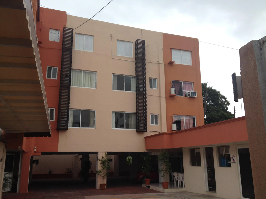 Tercera Avenida Hotel