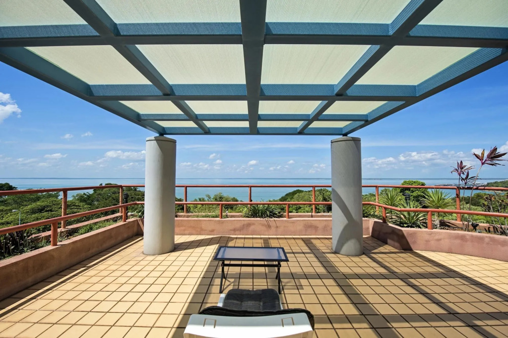 DoubleTree by Hilton Esplanade Darwin