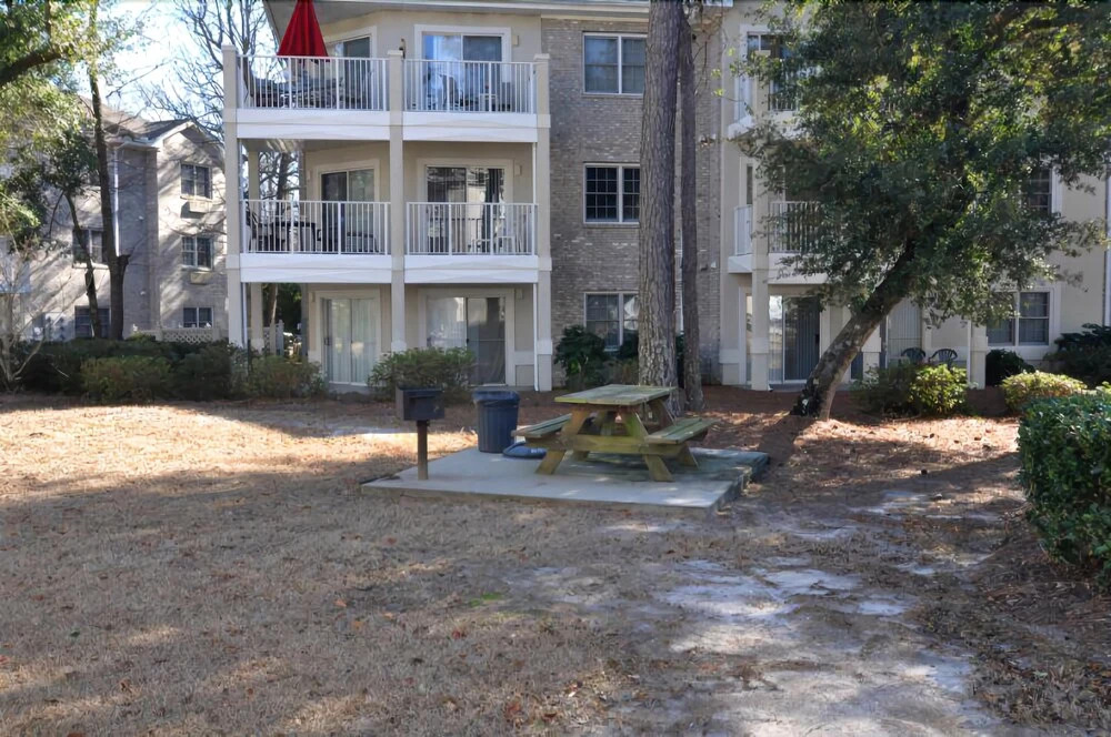 805 Colony II 3 Bedrooms 2 Bathrooms Condo