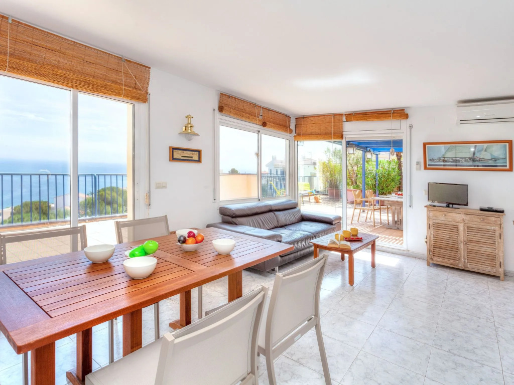 Apartment LOlivar II by Interhome