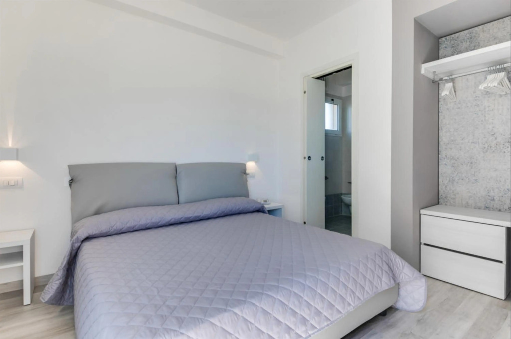 MARITTIMO Riccione - Hotel Clipper FRONTE MARE