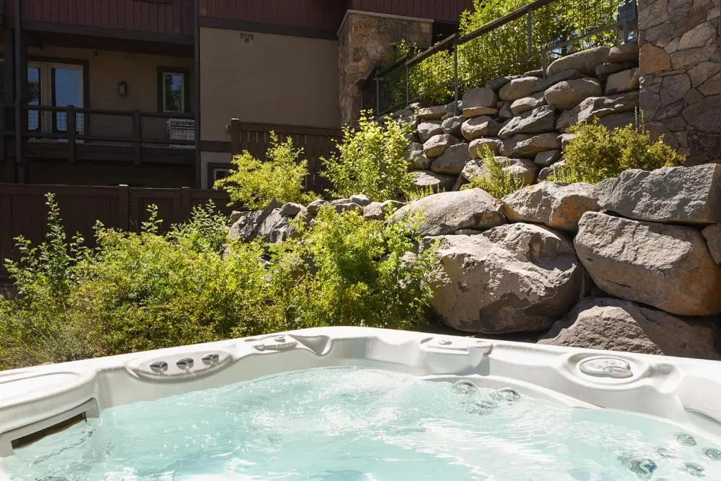 Luxury Village at Northstar Residence - Private Hot Tub! - Village Walk 7225