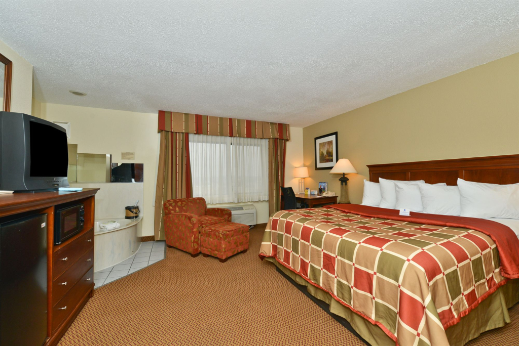 Ramada Platte City Kci Airport