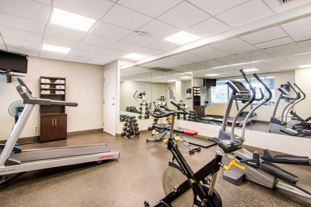 Comfort Inn & Suites