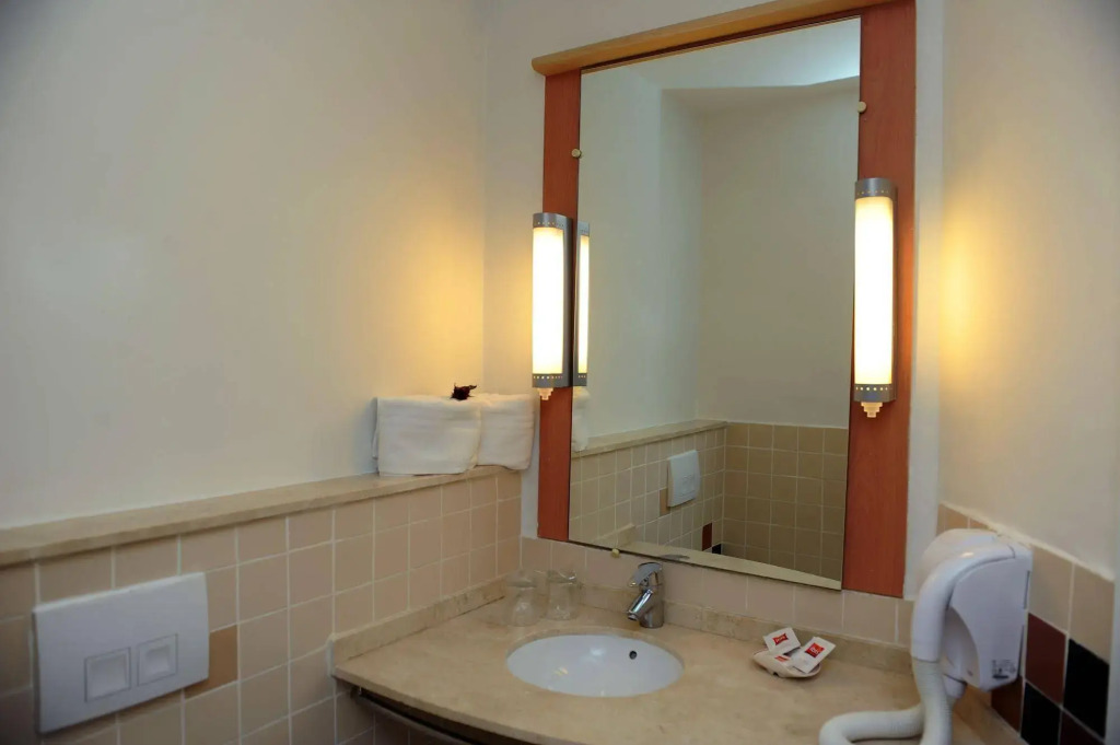 Ibis Tanger City Center