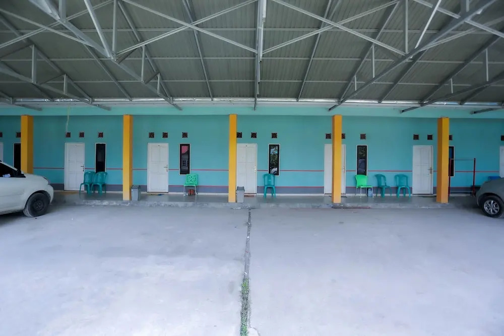 OYO 2692 Penginapan Mba Ros