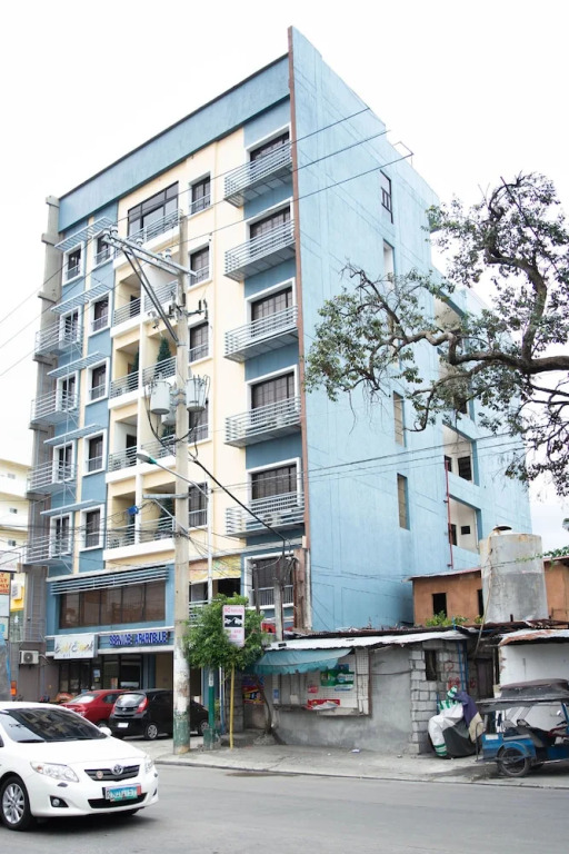 OYO 506 153 Executive Suites