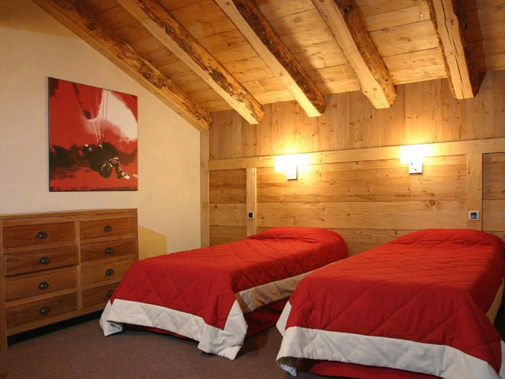 Luxury apartment with balcony in beautiful Les Deux Alpes