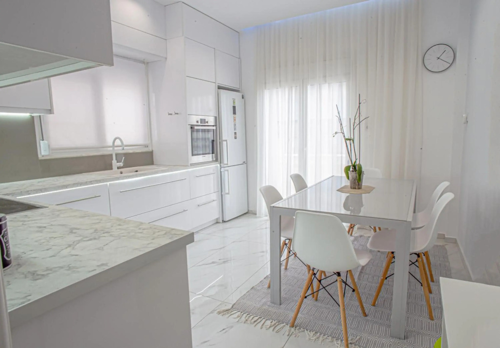 Luxury apartment 115m2 in the heart of Athens