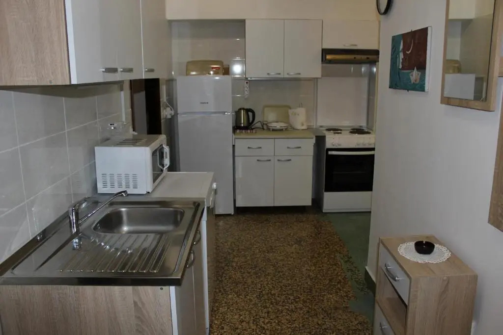 Apartment MIS Floura