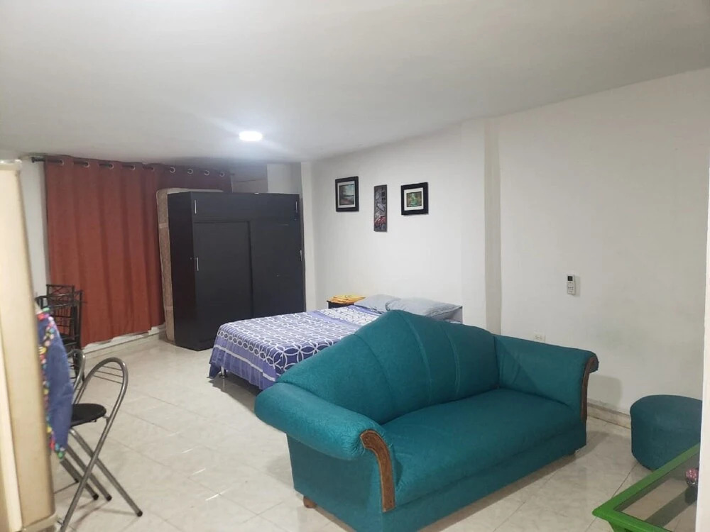 Study in the Old City of Cartagena E3m2 With Air Conditioning and Wifi