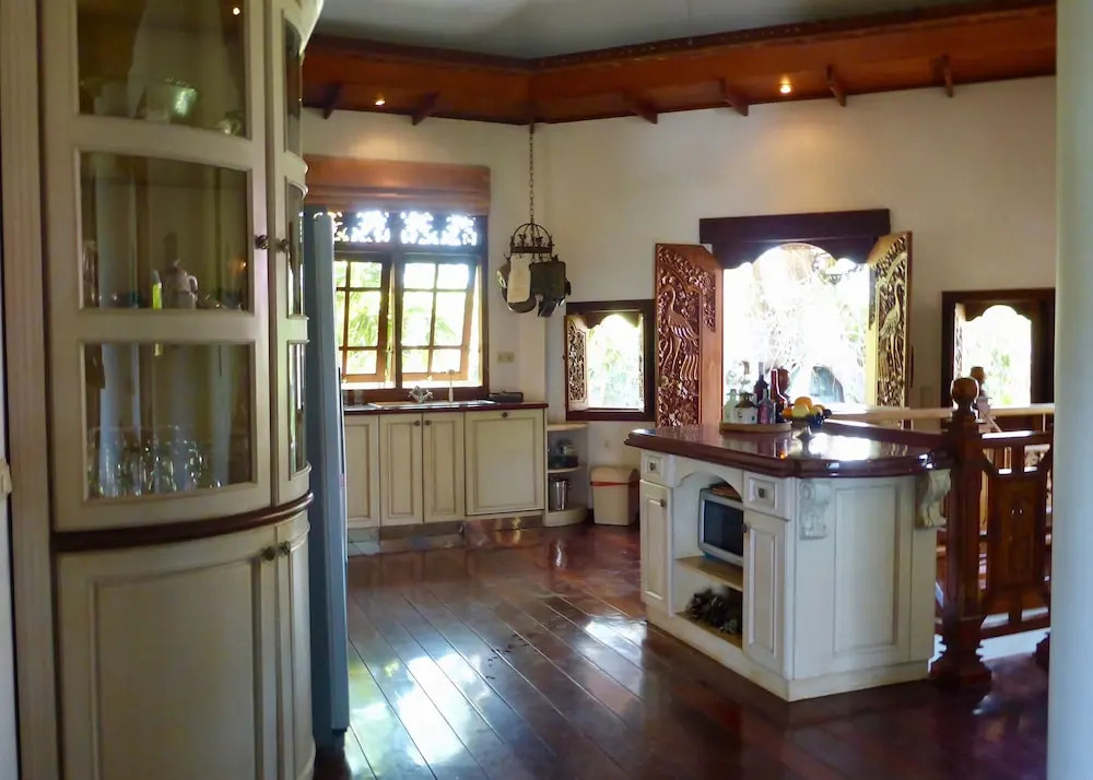 Gunung Paradis Retreat