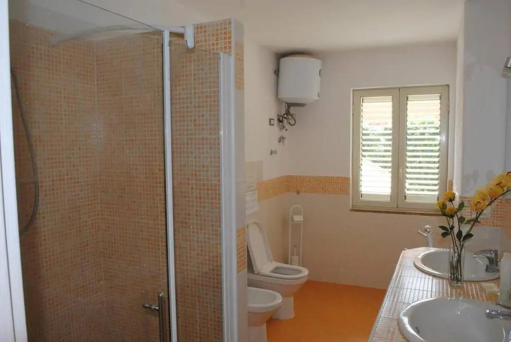 Large Air-conditioned Marina Studio - Wi-fi
