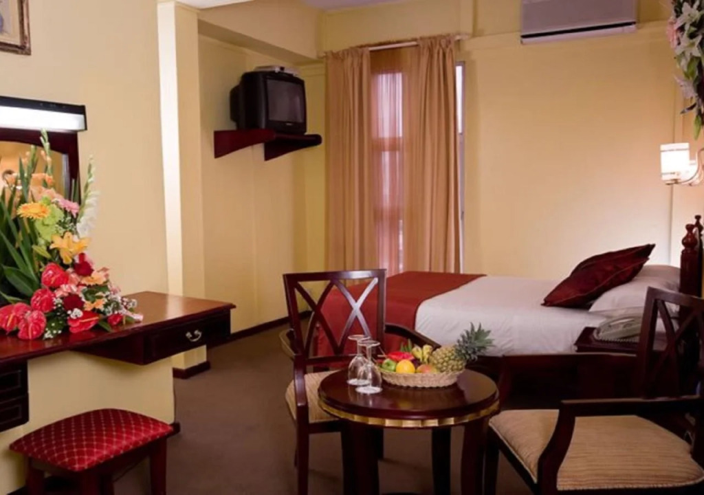 Gold Nest Hotel