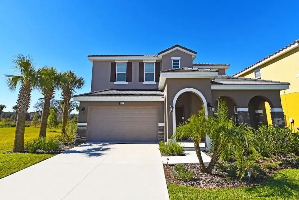 4425 Solterra House 5 Bedroom by Florida Star