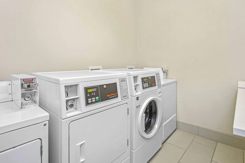 La Quinta by Wyndham Corpus Christi - Portland