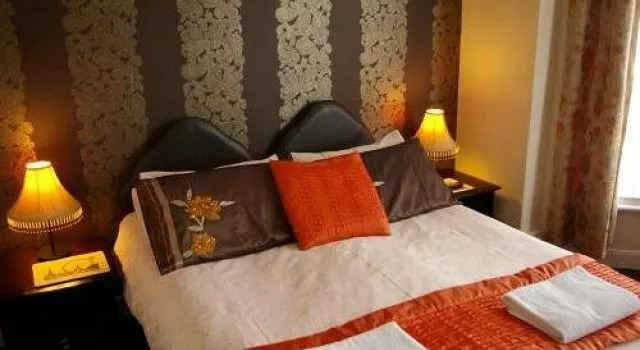 Marina guest house