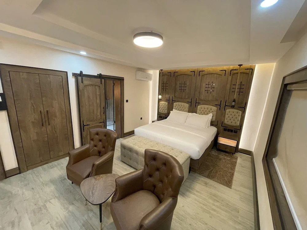 The Westbury Inn