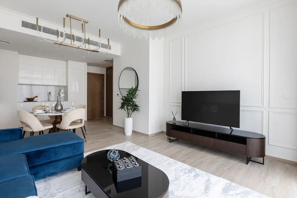 Stylish 1BR at Palace Residences