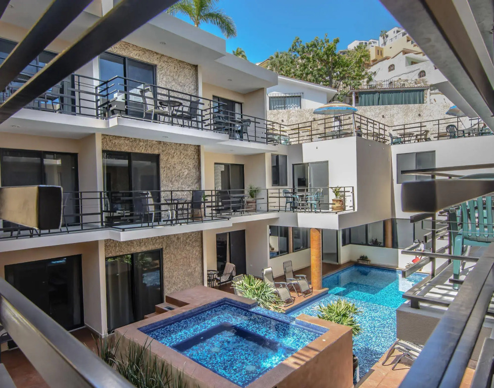 One of a Kind Cabo Family Unit