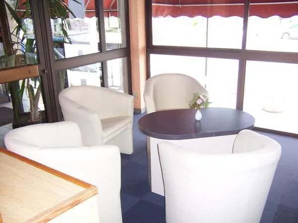 Hotel Restaurant Les Glycines