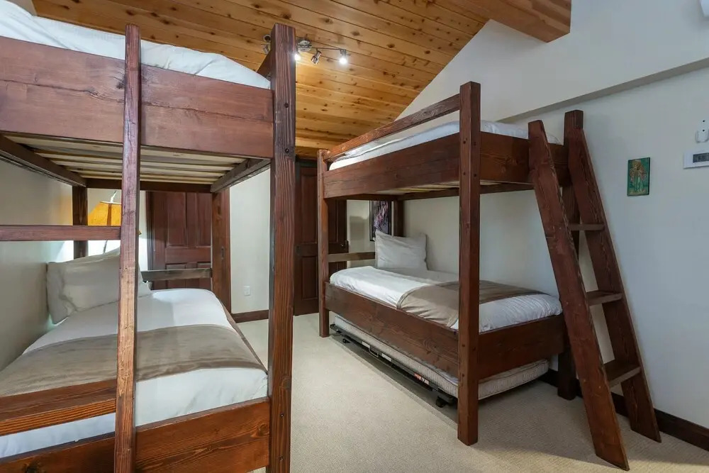 Trail's End Lodge at Deer Valley Resort - Four Bedroom Residence with Spa #505 4 Condo