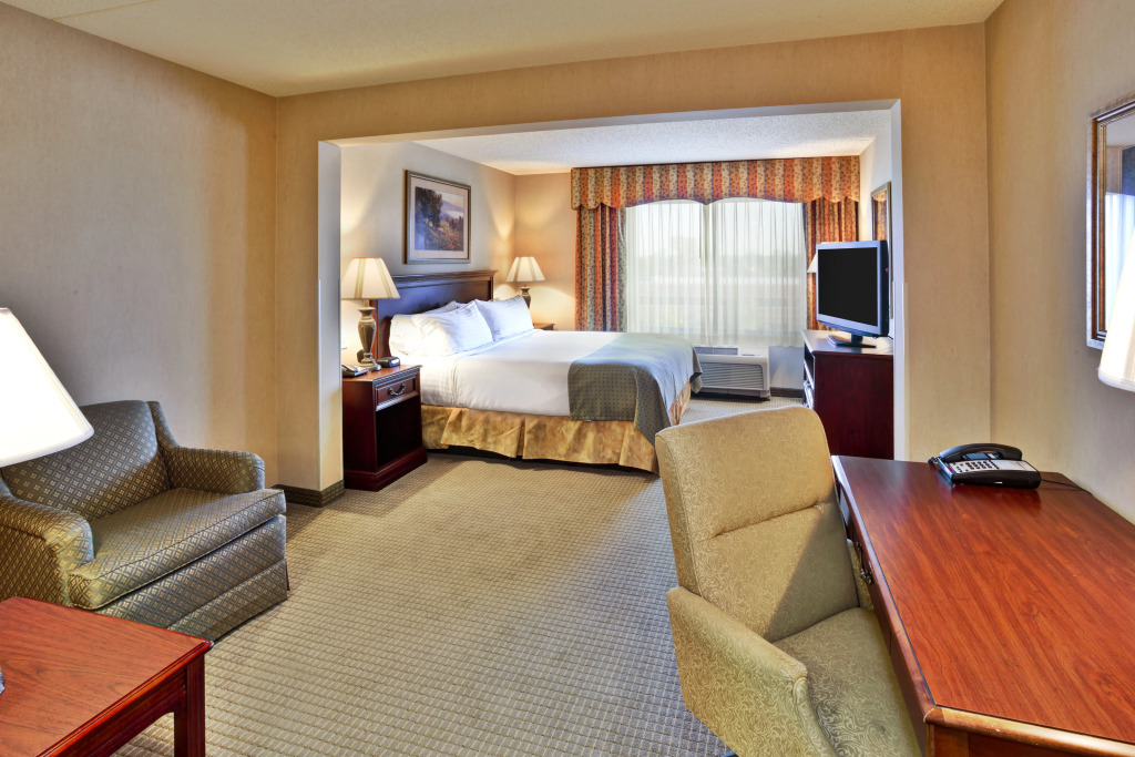 Holiday Inn Hotel & Suites Ann Arbor University of Michigan Area by IHG