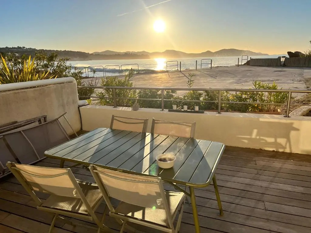 Plage St Jean Residence Le Golfe D Azur