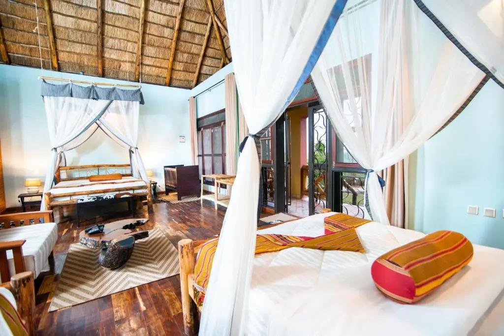 Buffalo Safari Lodge