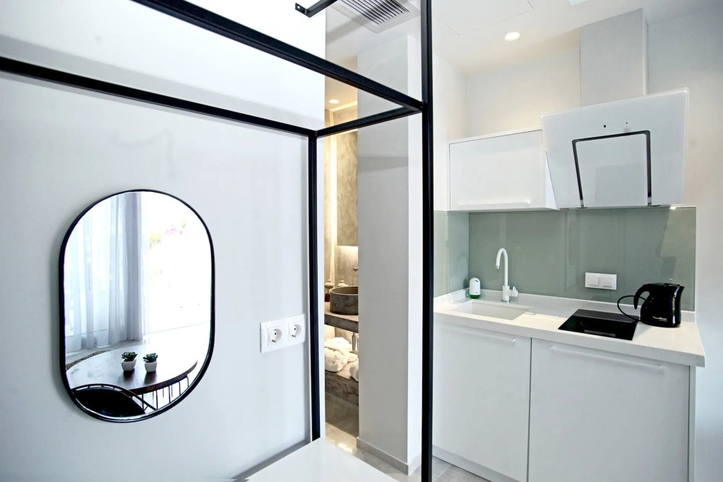Minthi Boutique Apartments