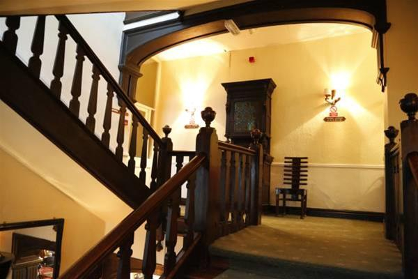 Crown Hotel - Stone, Near Stoke-On-Trent by OYO