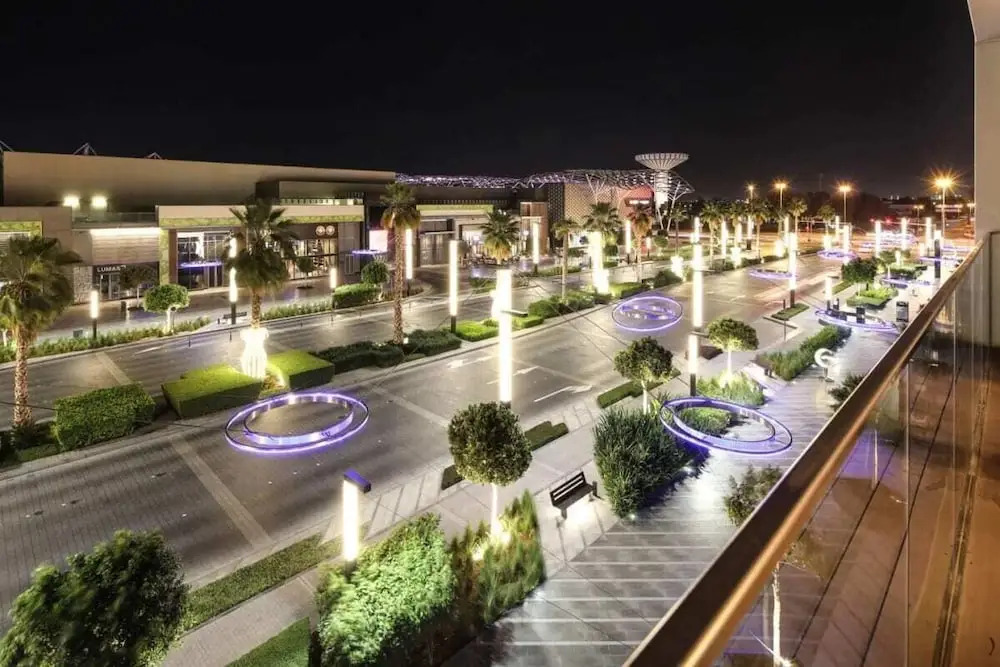 Luxurious Getaway Right Across City Walk Mall