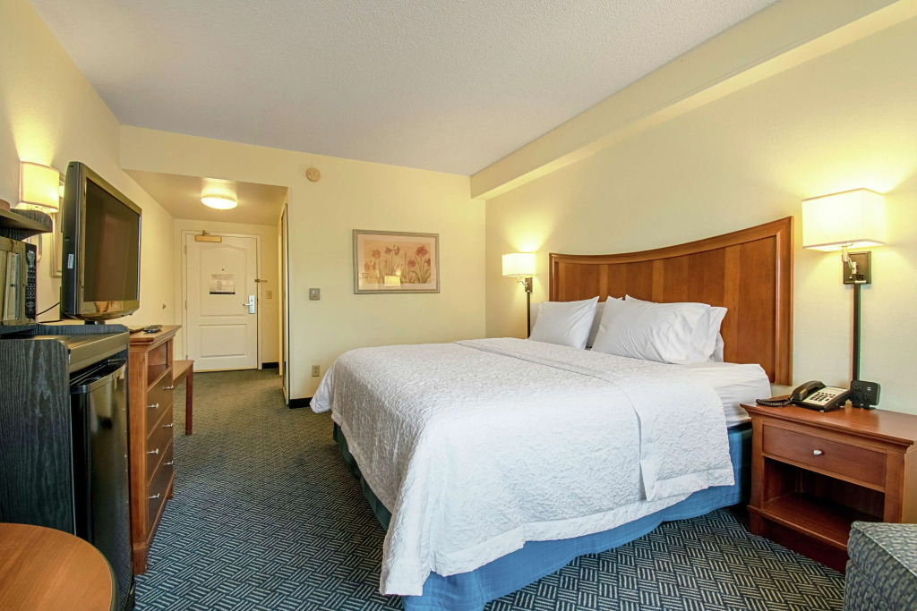 Hampton Inn Pine Grove