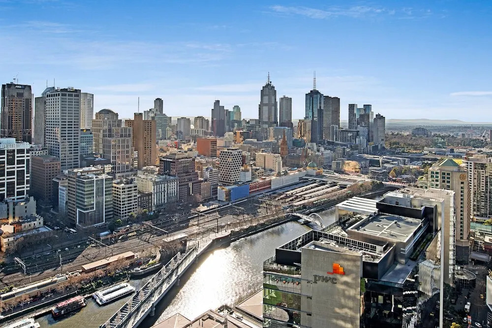 Sanctuary Apartments - Freshwater Place