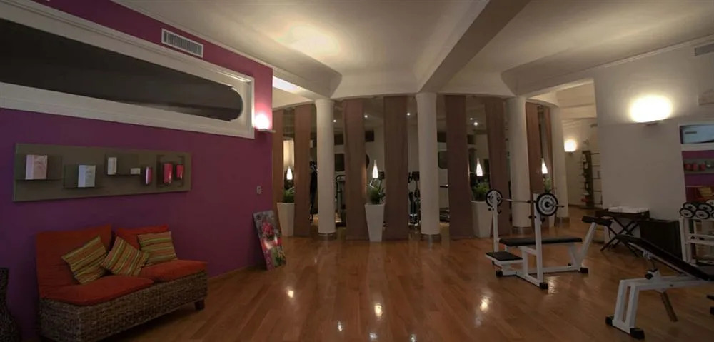 Sunshine Hotel & Spa