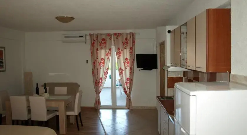 Apartmani Vera by the sea