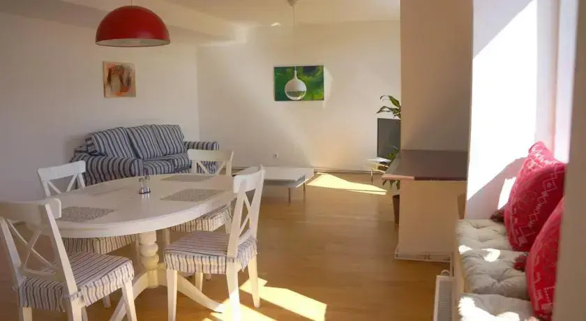 1080 City Apartments